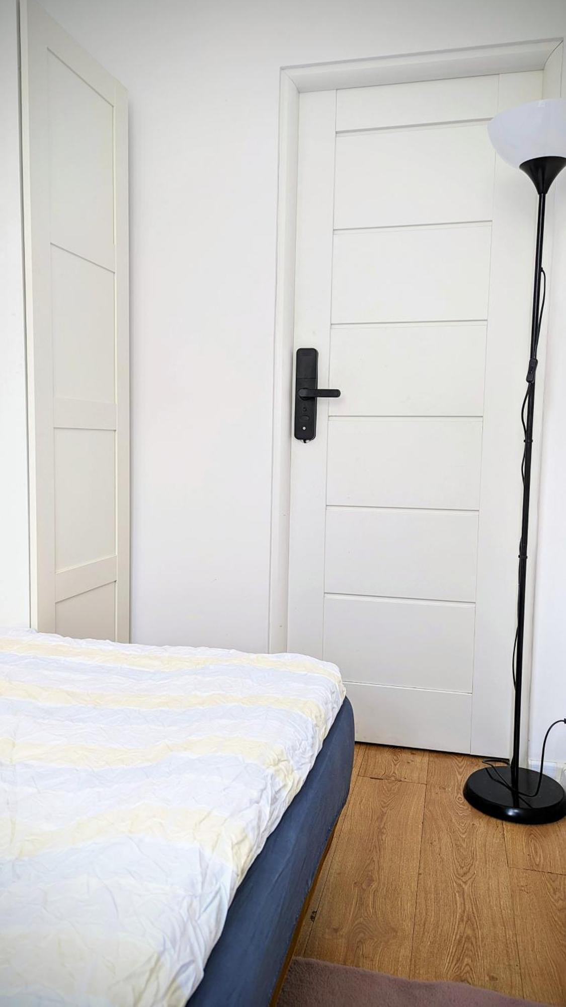 Ursus Rooms-Self Check-In Warszawa Eksteriør billede